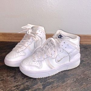 WMS WHITE DUNK HIGHS US SIZE 5